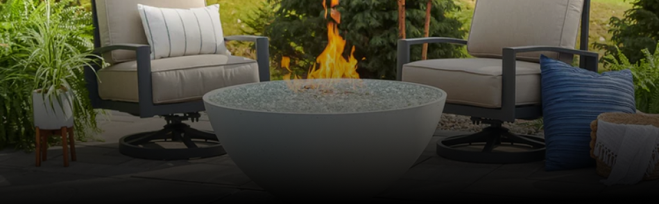 Outdoor Fire Pits & Tables