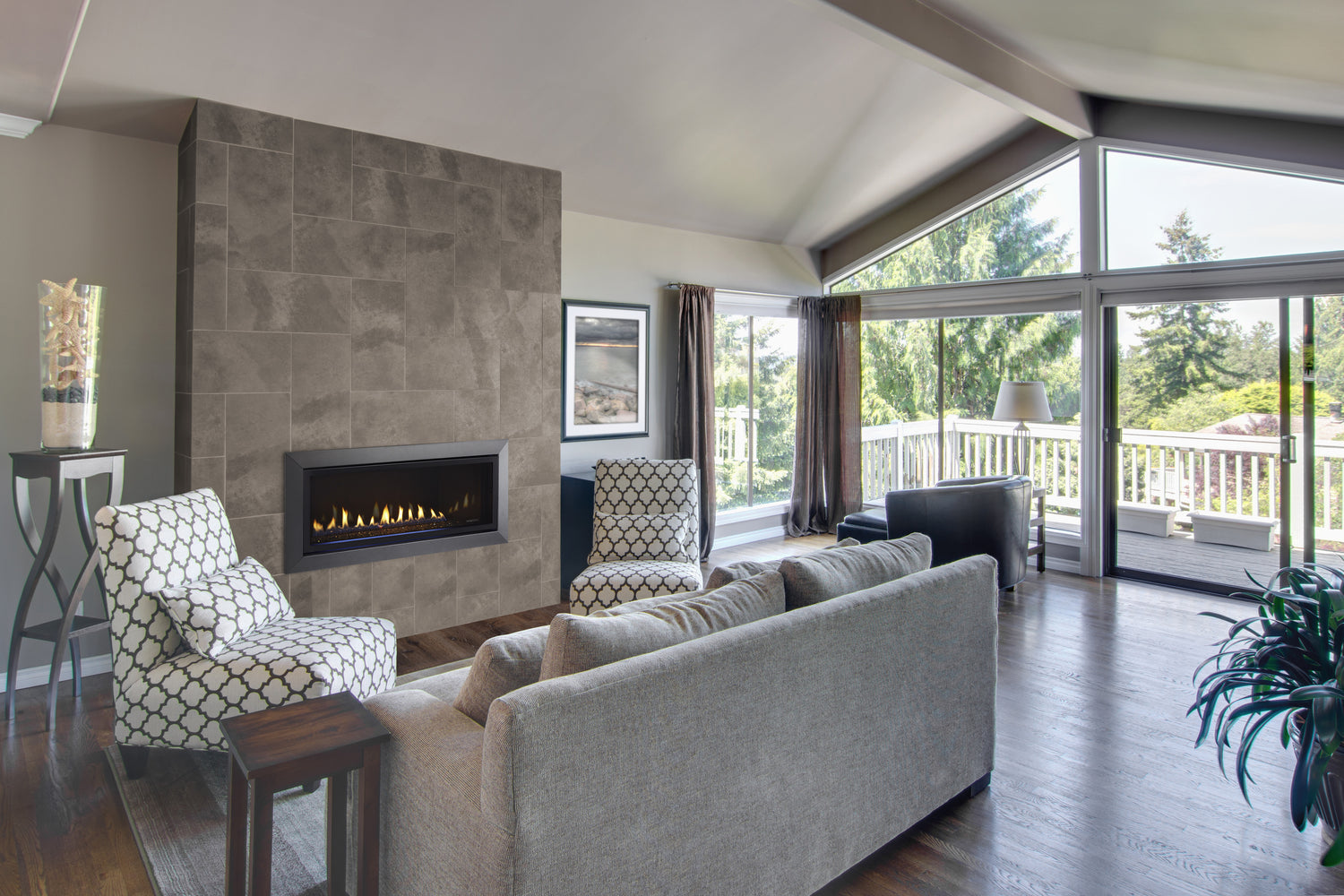 Linear Direct Vent 32&quot; Fireplace The Jade by Majestic JADE32